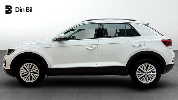 Volkswagen T-Roc 2 of 5