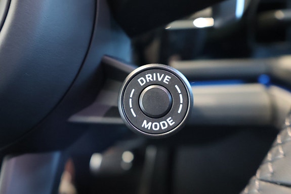 Porsche Panamera 4 16 of 19