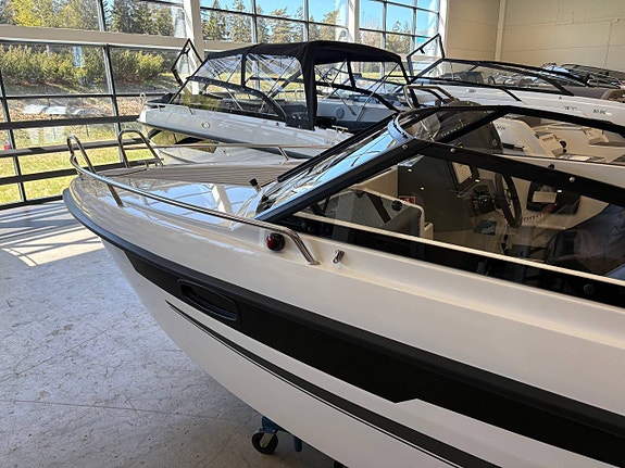 Yamarin 60 DC NYA modellen - Yamaha F115 2026 4 of 5