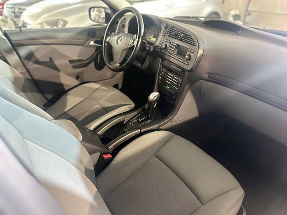 Saab 9-3 7 of 12