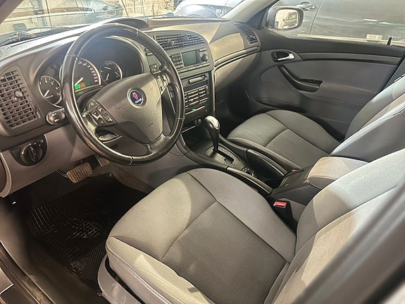 Saab 9-3 6 of 12