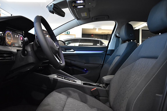 Volkswagen Golf I 19 of 24