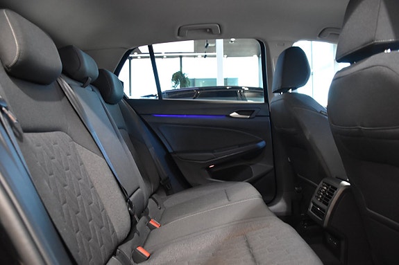 Volkswagen Golf I 21 of 24