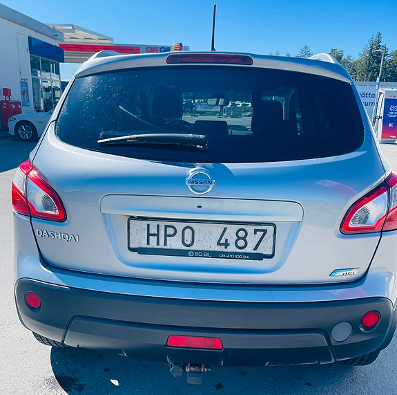 Nissan Qashqai 4 of 4