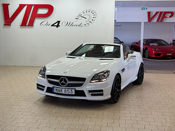 Mercedes-Benz SLK200 3 of 5