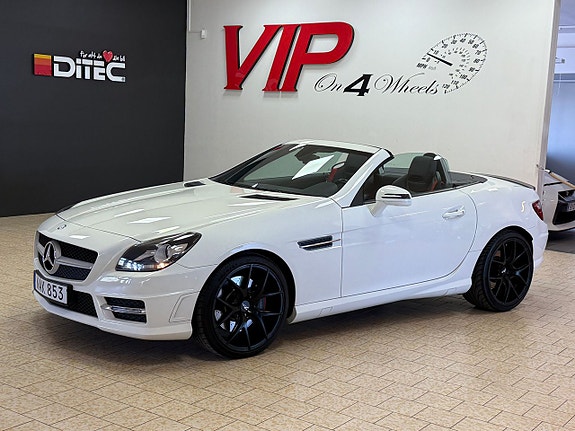 Mercedes-Benz SLK200 2 of 5