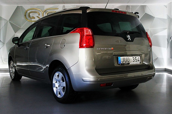 Peugeot 5008 10 of 27