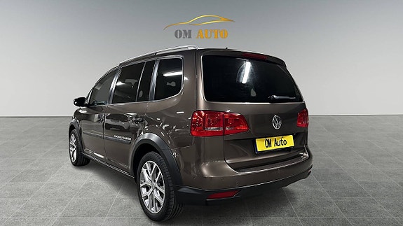Volkswagen CrossTouran 5 of 5