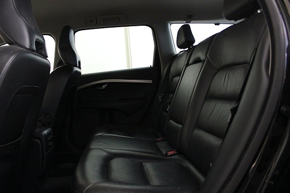 Volvo V70 11 of 21