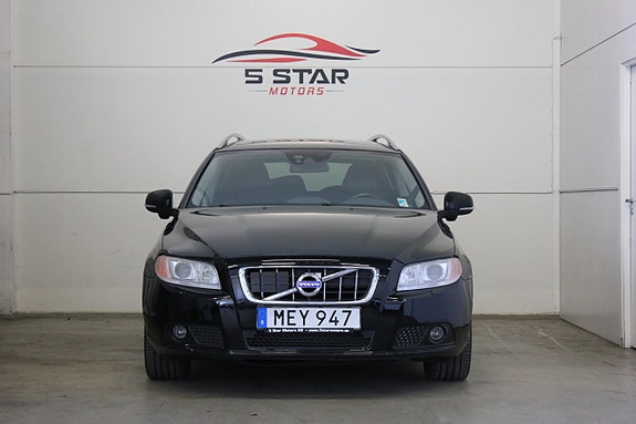Volvo V70 3 of 21