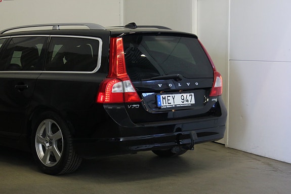 Volvo V70 8 of 21
