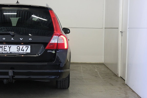 Volvo V70 6 of 21