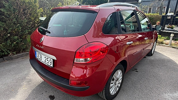 Renault Clio 3 of 5