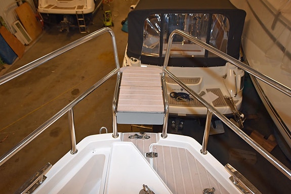 Aquador 35 AQ 9 of 24