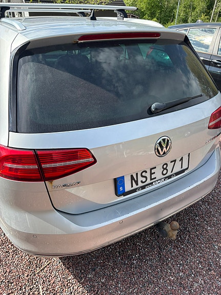 Volkswagen Passat 5 of 5