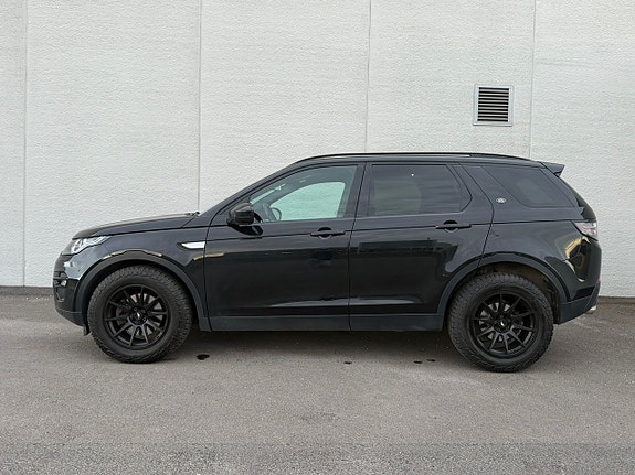 Land Rover Discovery Sport 4 of 5