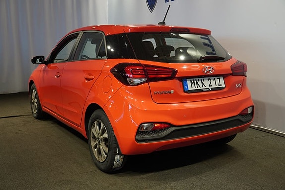 Hyundai i20 3 of 5