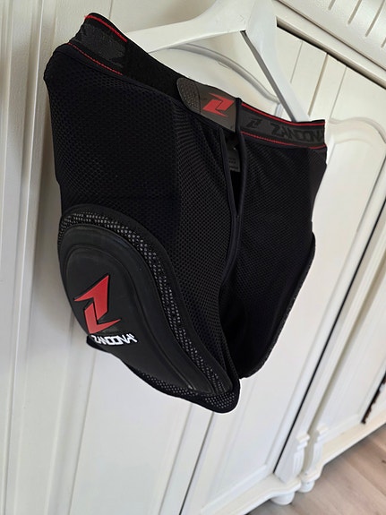 Product image 12 of 26