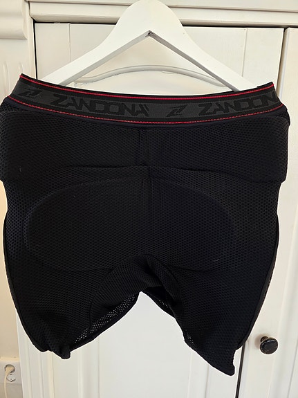 Product image 13 of 26