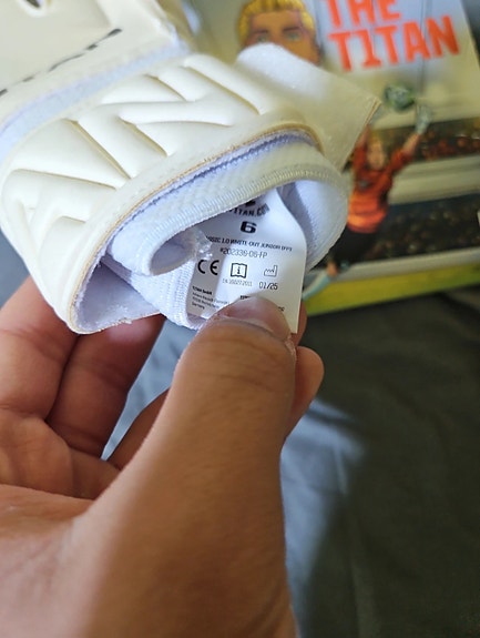 Product image 8 of 10