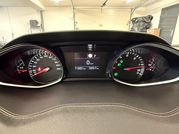 Peugeot 308 SW 20 of 24