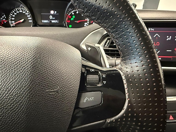 Peugeot 308 SW 24 of 24