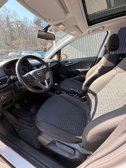 Opel Corsa 4 of 5