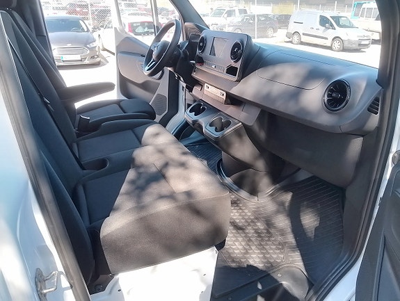Mercedes-Benz Sprinter 314 12 of 18