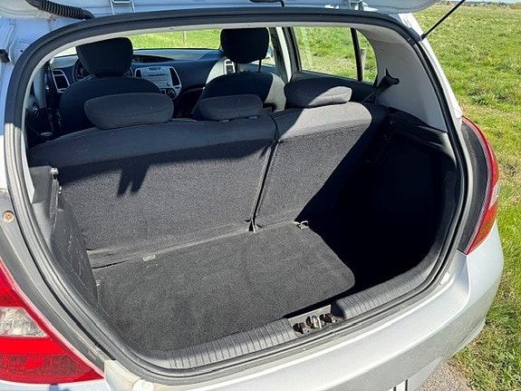 Hyundai i20 5 of 5