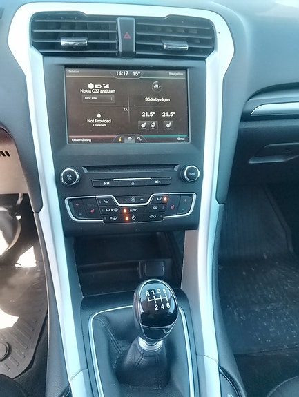 Ford Mondeo 15 of 17