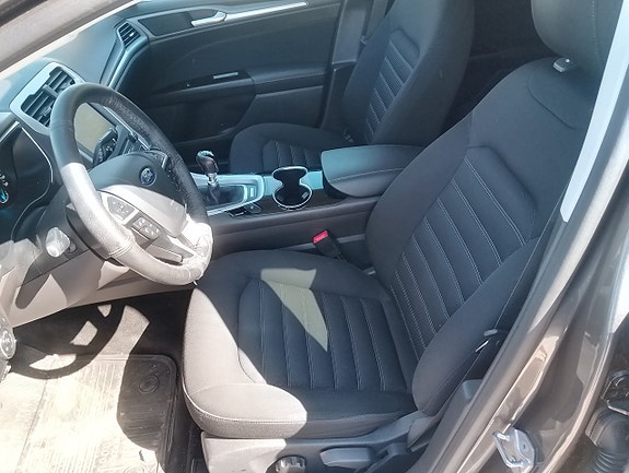 Ford Mondeo 11 of 17