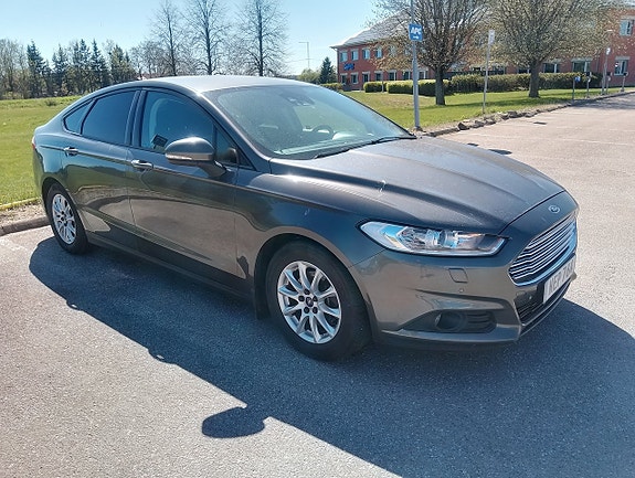 Ford Mondeo 7 of 17