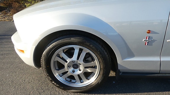 Ford Mustang 20 of 20