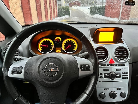 Opel Corsa 5 of 5