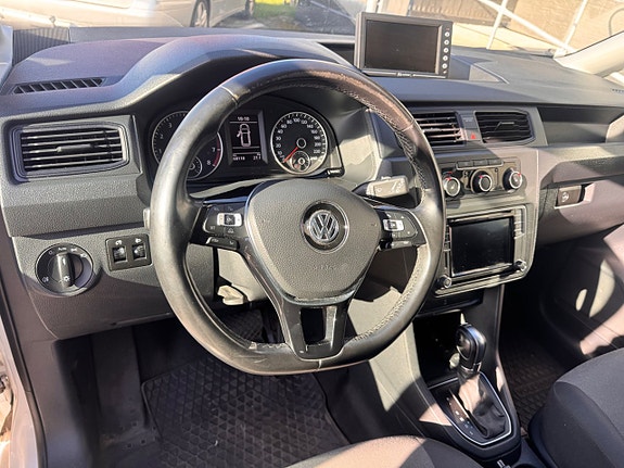 Volkswagen Caddy Maxi 9 of 14