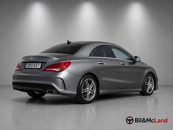 Mercedes-Benz CLA200 8 of 16