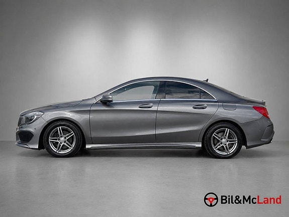 Mercedes-Benz CLA200 2 of 5