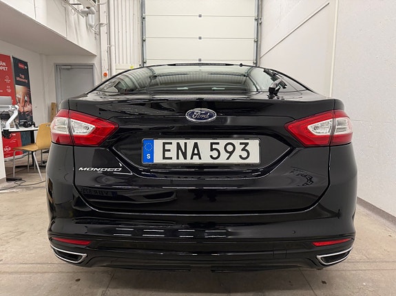 Ford Mondeo 4 of 5