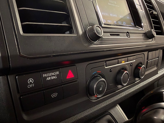 Volkswagen Transporter 6 of 9