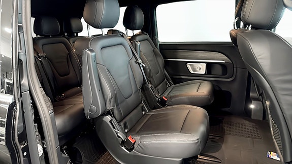 Mercedes-Benz V300 d 5 of 5