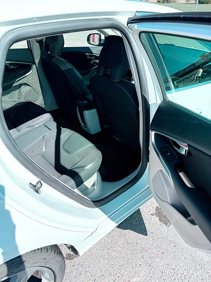 Volvo V40 19 of 20