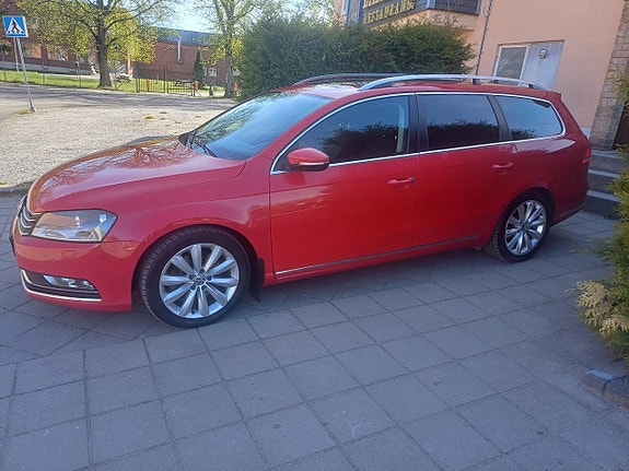 Volkswagen Passat 9 of 27