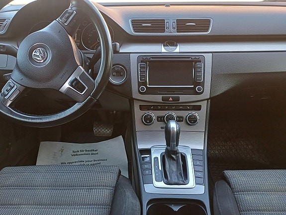 Volkswagen Passat 17 of 27