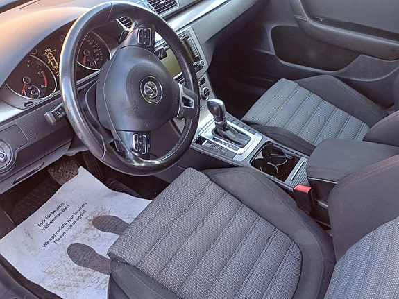 Volkswagen Passat 6 of 27