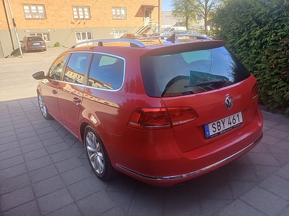 Volkswagen Passat 3 of 5