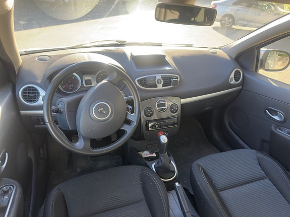 Renault Clio 3 of 4
