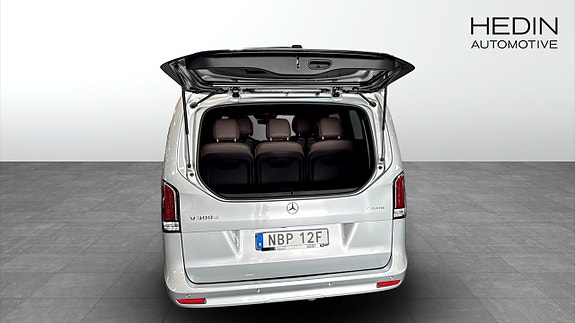 Mercedes-Benz V300 d 5 of 5