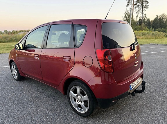 Mitsubishi Colt 3 of 5