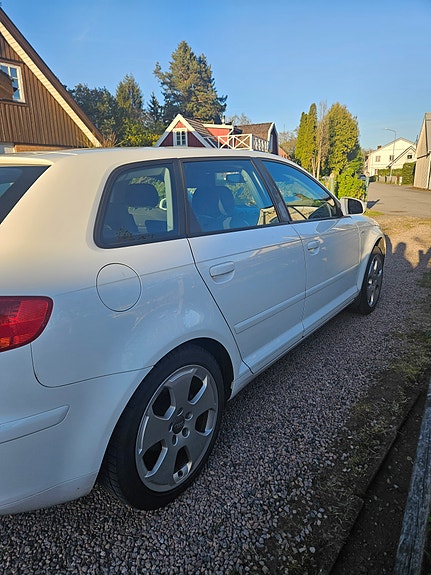 Audi A3 3 of 5