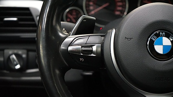 BMW 320d 17 of 23
